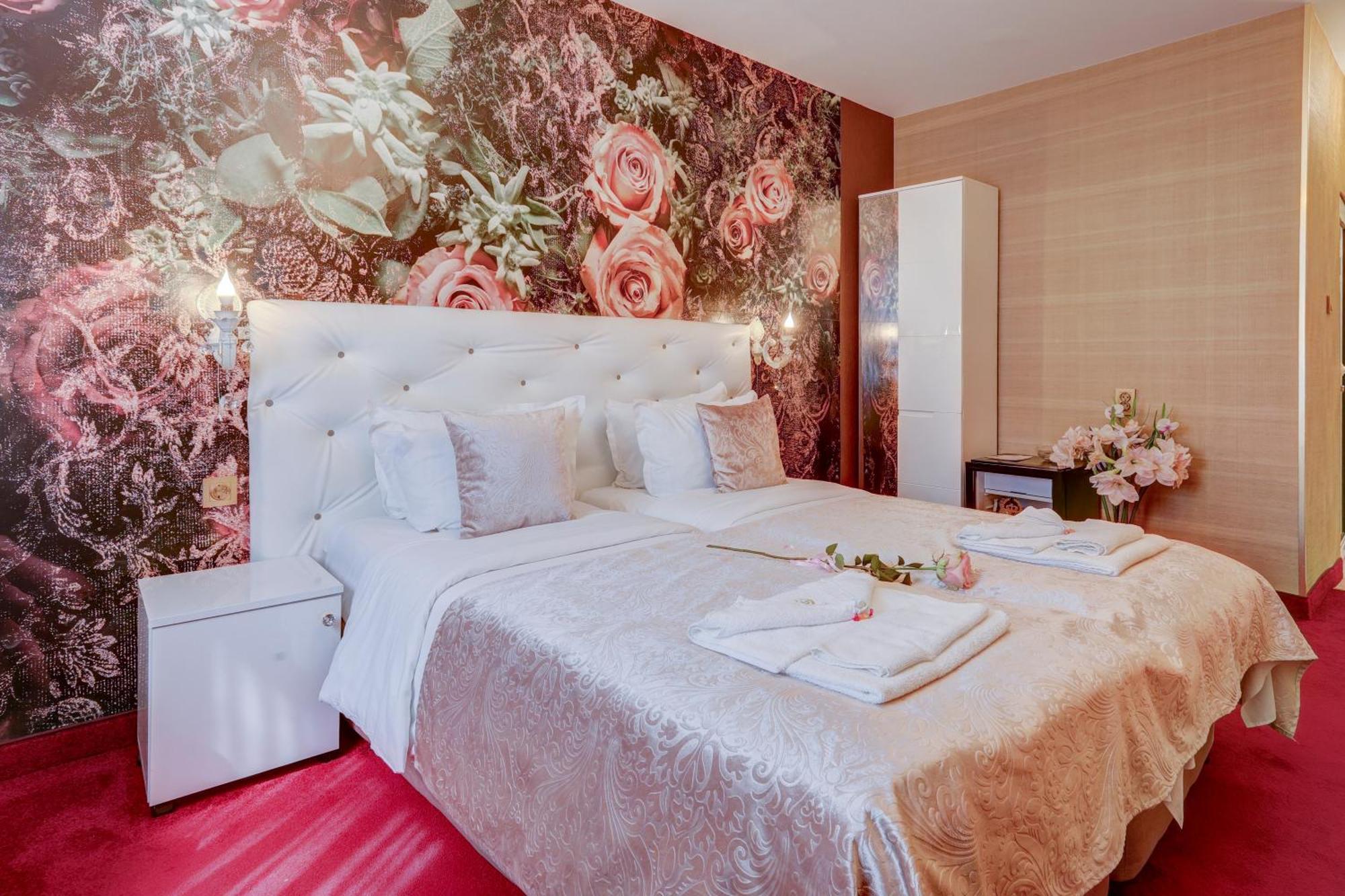 Hotel Imperia Varna Extérieur photo